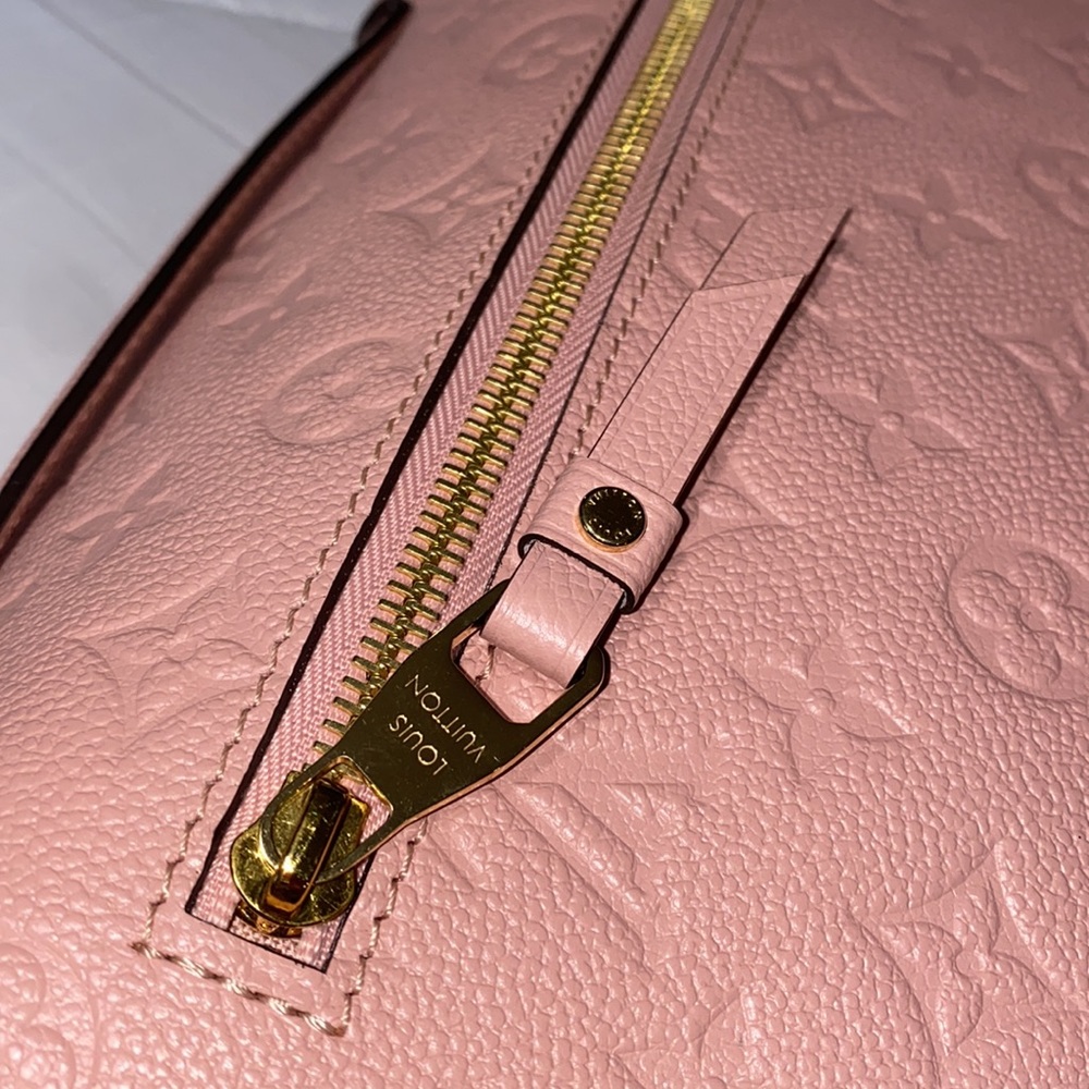 💖HOST PICK 🎉Louis Vuitton pochete Métis in pink - Picture 8 of 13